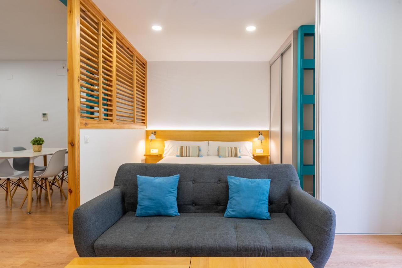 Locksmith Apartment - Park Option Севілья Екстер'єр фото