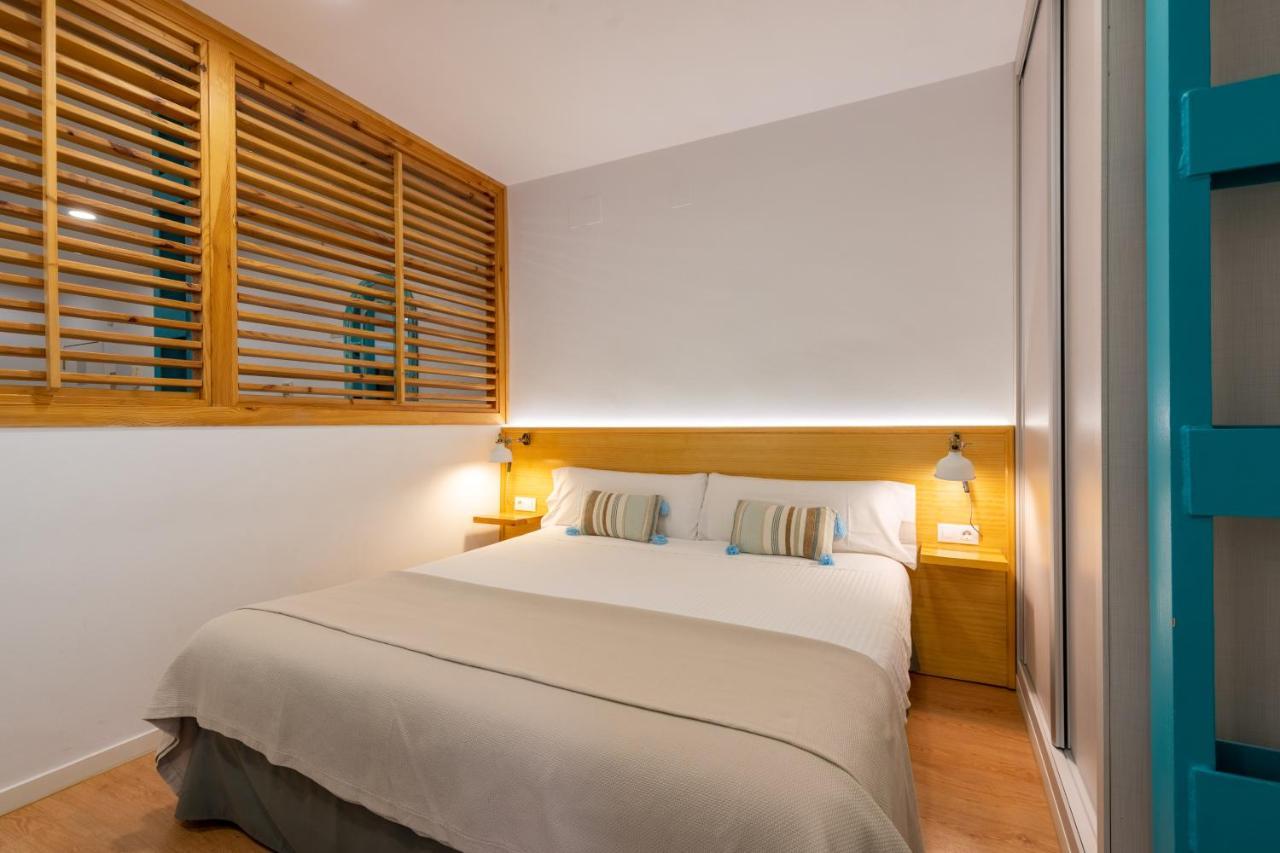 Locksmith Apartment - Park Option Севілья Екстер'єр фото